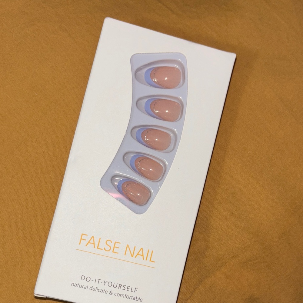 SHEIN Purple Frenchies Press-On Nails